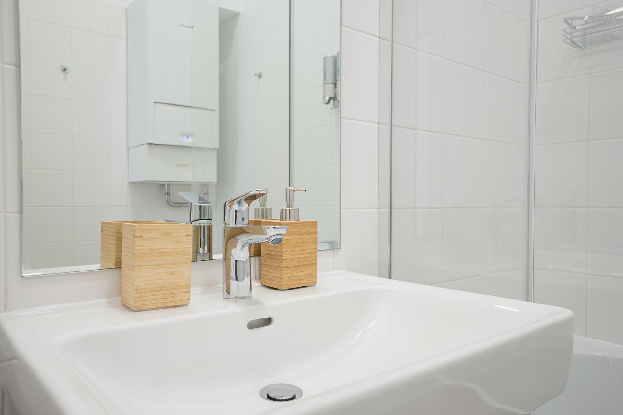 Vibrant 107 M2 Flat In The City Center Vienna Exterior photo